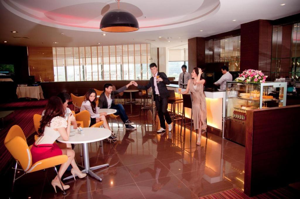 Iyarin@Tuk Chang Ratchayothin Hotel Bangkok Eksteriør billede