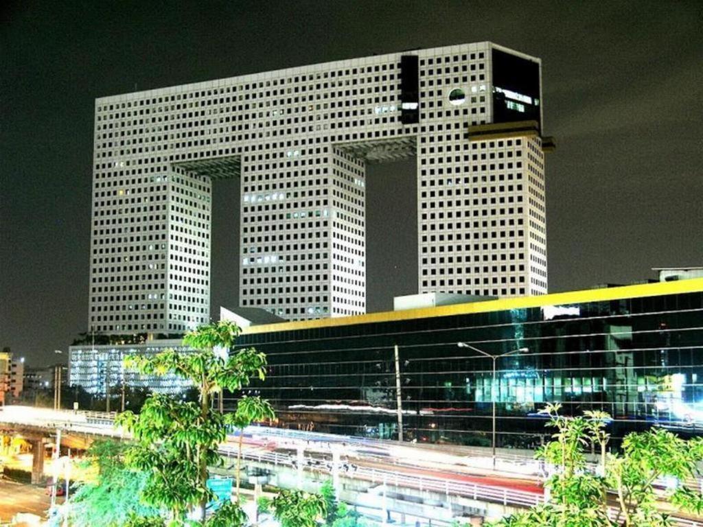Iyarin@Tuk Chang Ratchayothin Hotel Bangkok Eksteriør billede