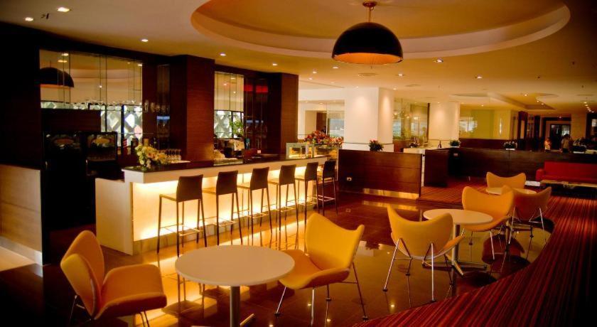Iyarin@Tuk Chang Ratchayothin Hotel Bangkok Eksteriør billede